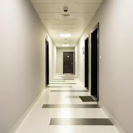 Modelux Tower 1 Apartment Dubai Exterior foto