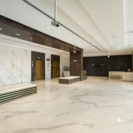 Modelux Tower 1 Apartment Dubai Exterior foto