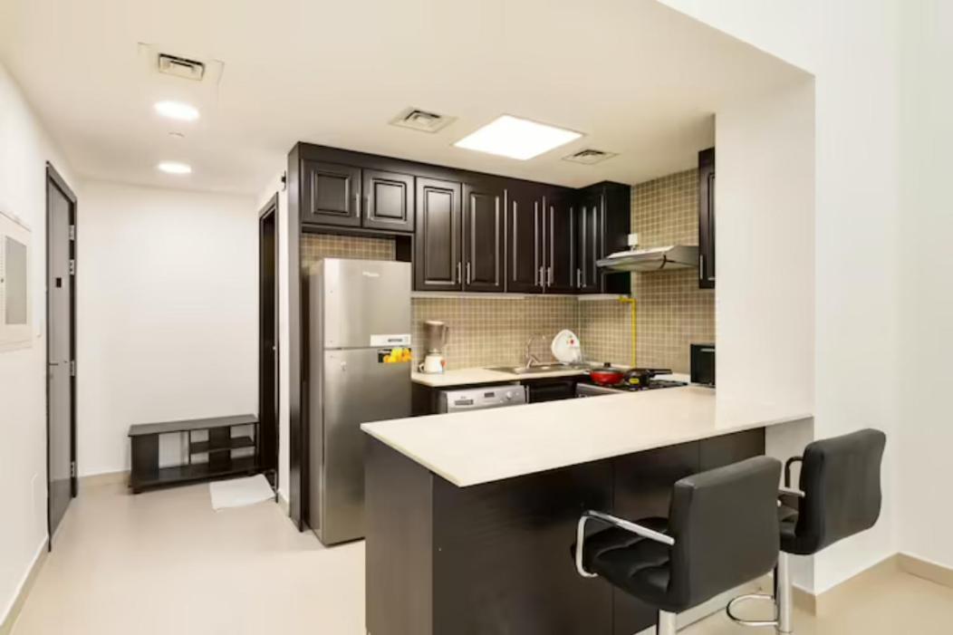 Modelux Tower 1 Apartment Dubai Exterior foto