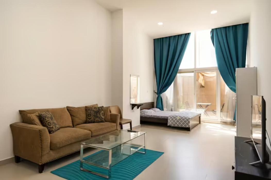 Modelux Tower 1 Apartment Dubai Exterior foto
