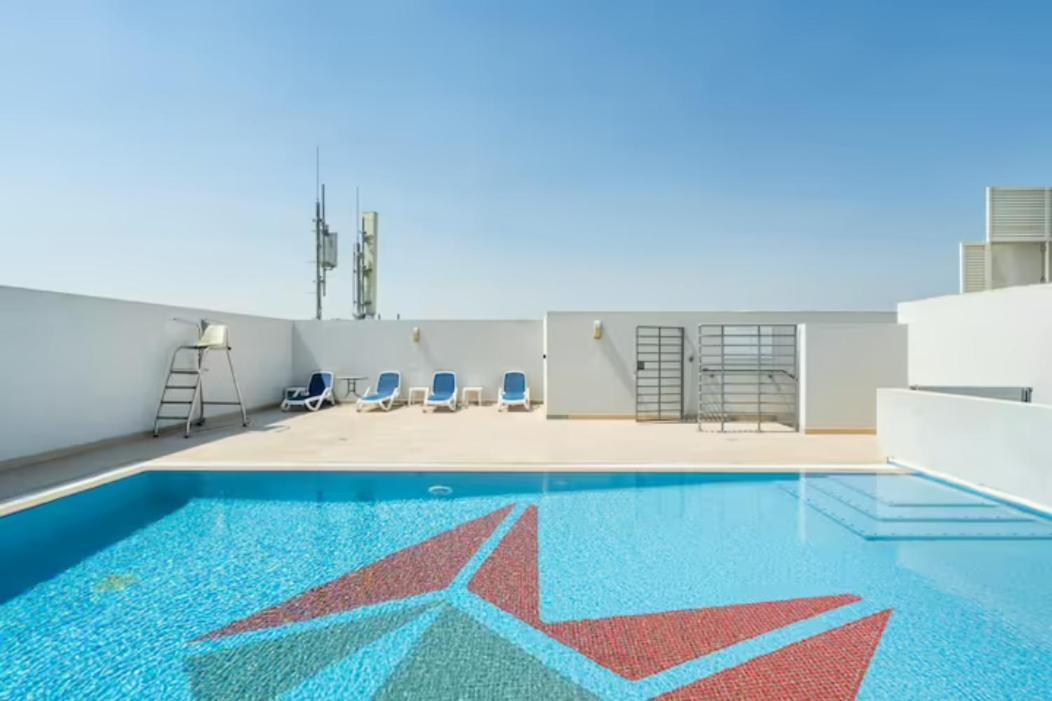 Modelux Tower 1 Apartment Dubai Exterior foto