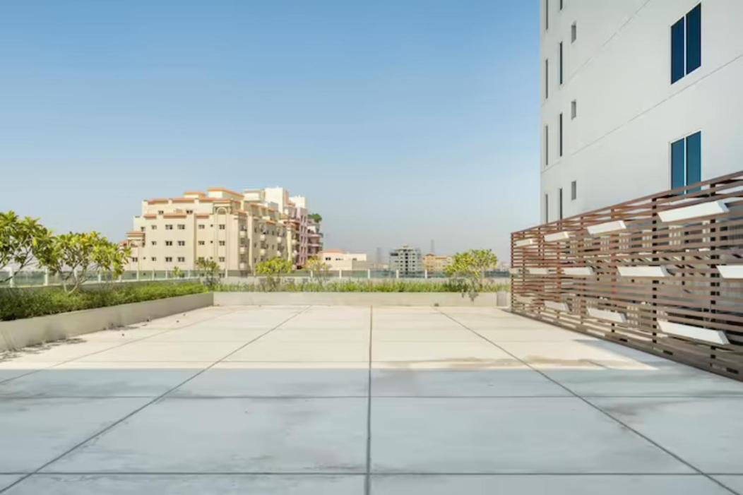 Modelux Tower 1 Apartment Dubai Exterior foto